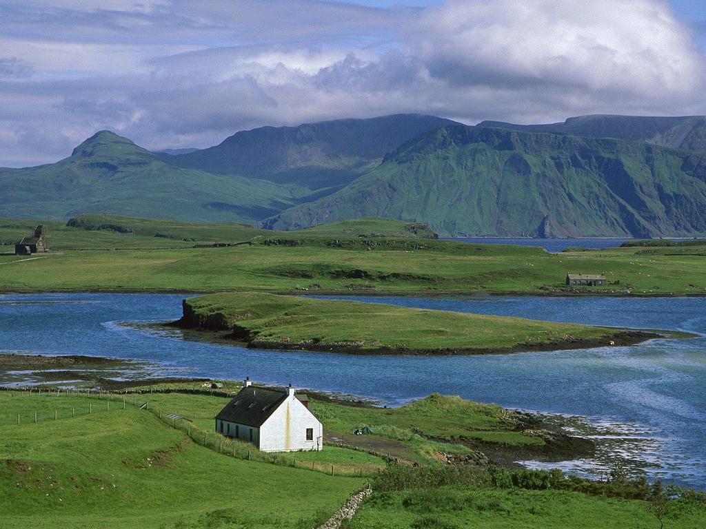 The Hebrides NEZNÁMÝ AUTOR. 4.bp.blogspot.com [online]. [cit. 25.1.2013].