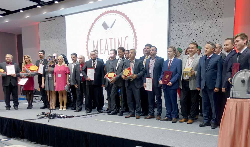 Ihned v úvodu konference se velmi povedla panelová diskuse Trendy v retailu, kde vystoupili skvělí odborníci s fundovanými názory