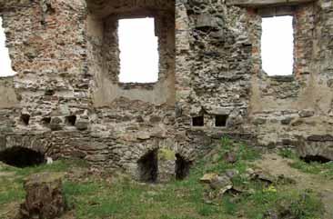 představuje unikátní nálezy z Býčí skály, které objevil tzv. otec moravské archeologie Jindřich Wankel, ale i nálezy z dalších lokalit na Blanensku.