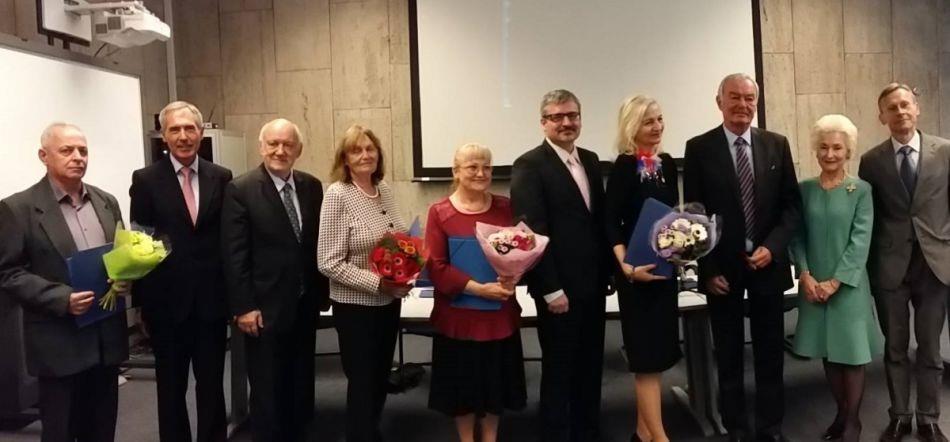 Konference Krajané a otázka identity V září 2016 se v Nové budově Národního muzea uskutečnil již devátý ročník konference Krajané, tentokrát věnovaný tématu Krajané a otázka identity.