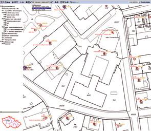 na čtrnácti územních pracovištích. Těm bylo třeba dodat podklady pro oddělenou editaci na osobních geodatabázích formou diskrétních prvků, k čemuž byly využity feature služby IMS.