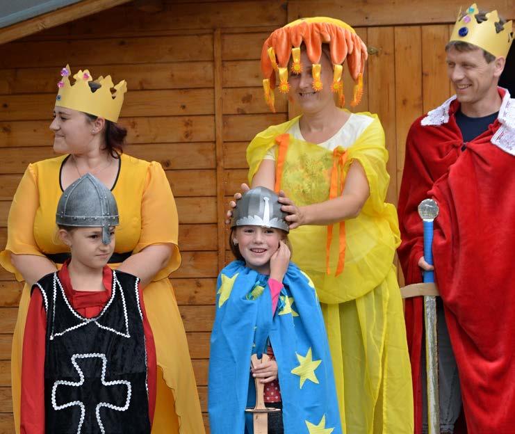 Telnický zpravodaj září 2018 Rozhovory Škola a školka 23 Manželé Sekaninovi v akci na telnických vozatajských hobby závodech PERSONÁLNÍ ZMĚNY V ZÁKLADNÍ ŠKOLE Od školního roku 2018/19 dojde k