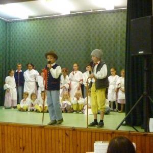 Ten den se mi líbil, protože jsem si přivezla svoje kolo a jak jsme si je vzájemně ukazovali a jak jsme pak jezdili. A nejvíc se mi líbila osmička.