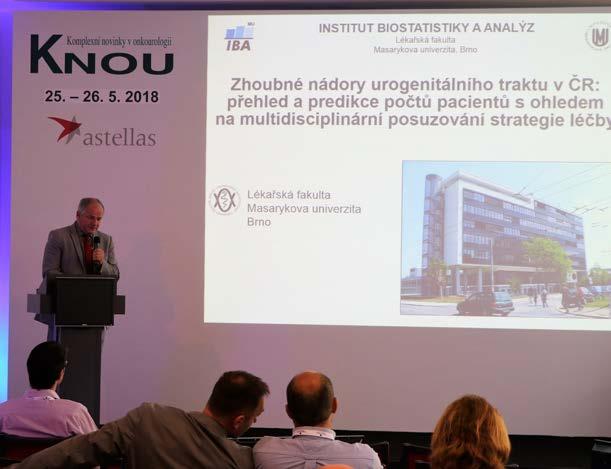 3. Prof. MUDr. Jindřich Fínek, Ph.D., MHA, prof. MUDr. Luboš Petruželka, CSc., a prof. MUDr. Marek Babjuk, CSc., během natáčení rozhovoru pro KNOU TV. Rozhovory jsou dostupné na www.youtube.com Fig.