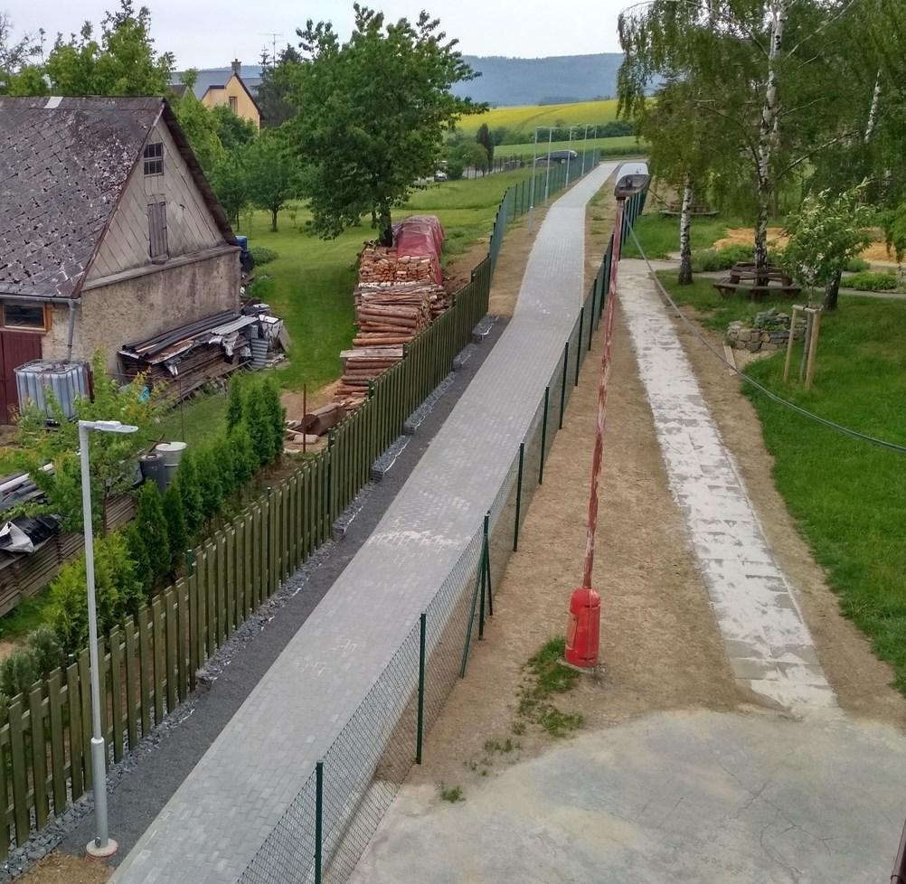 informovali o průběhu stavby propojovacího