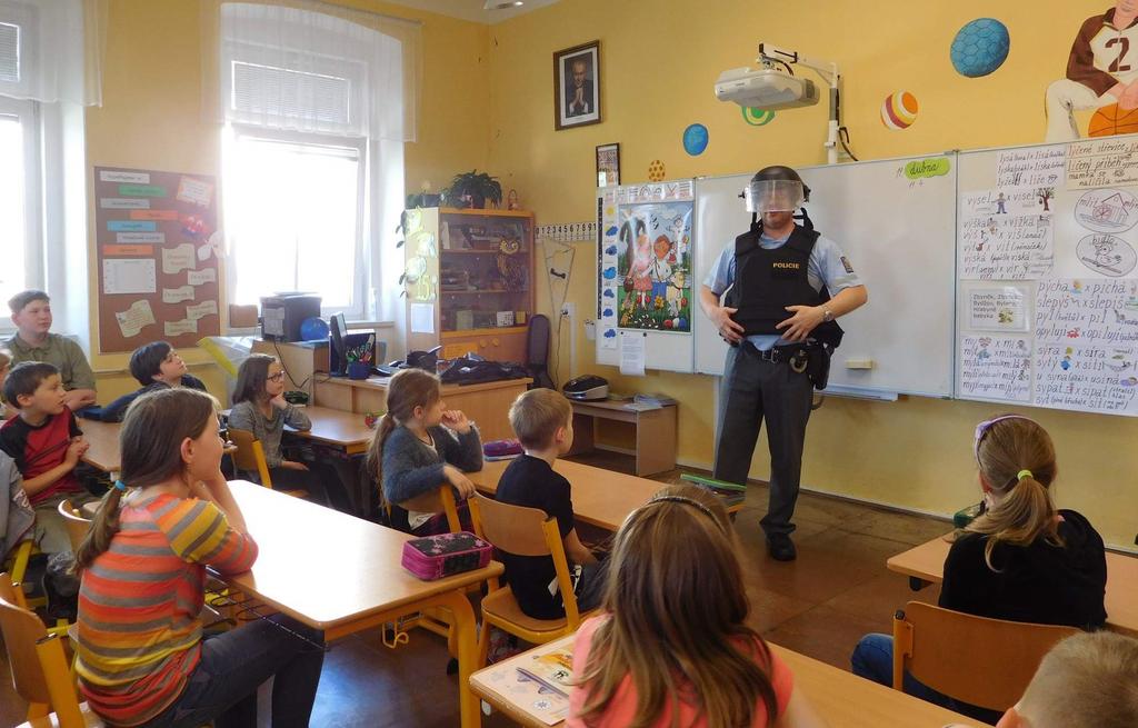 Vzhledem k tomu, že jsou úkoly této soutěže nelehké, je třeba všechny úspěšné řešitele pochválit.