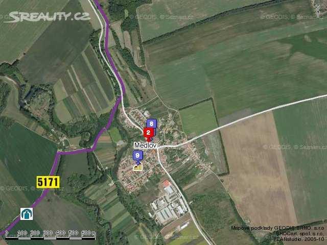 Pozemek byl součástí bývalého sadu. Prodej, pozemek zemědělská půda, 3 990 000 m² Celková cena: 101 928 944 Kč Cena za m²: 26 Kč za m² Adresa: Měnín, okr.