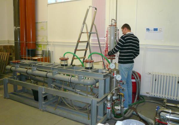 Ke stanovení hydraulické vodivosti k jsou užívány různé postupy, které se dělí na metody přímé a nepřímé.