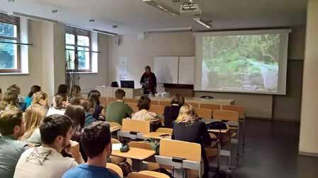 OBOROVÁ SPOLUPRÁCE Přednášková činnost na MENDELU Na Ústavu zahradní a krajinářské architektury univerzity MENDELU, v rámci předmětu Materiály a konstrukce II. přednášeli J. Šimečková a M.