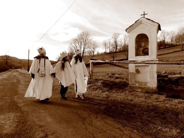 Naše zkušenost ukazuje, že pokud tato dobrovolná spolupráce funguje, je oboustranně pozitivní a obohacující. V roce 2014 působili v Charitě Javorník tři stálí dobrovolníci. Na DPS sv.