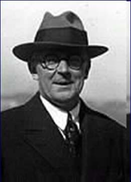 John Broadus Watson (1878 1958) Americký psycholog, zakladatel psychologické školy behaviorismuovlivněn Pavlovem (Stimulus Response koncept).