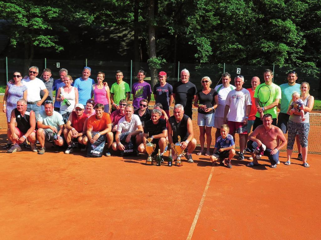 SPORTOVNÍ AKTIVITY LETNÍ TENISOVÝ TURNAJ ROBE Poslední červnový víkend patří již řadu let tenisovému turnaji Robe a ani letos tomu nebylo jinak. V sobotu 24.