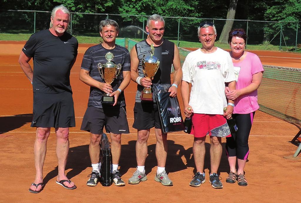 Stříbrnou příčku obsadila Liběna Petřeková s Radimem Kovářem. Třetí místo získal pár Šárka Hrachovcová a Jan Hrachovec. Výsledky druhého až čtvrtého místa byly opravdu těsné a rozhodovalo lepší skóre.