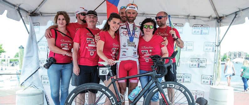 ledna 2017 jsem najezdil přibližně 10 000 kilometrů. Trénuji téměř denně, někdy dvoufázově. Abych zvládl rozmary počasí, které RAAM nabízí, trénuji např.