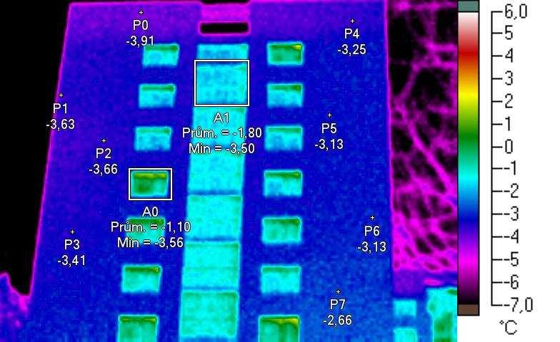 Severní část fasády - pohled 3/3 IR013348.IS2 