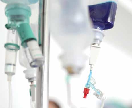 Intenzivní péče 27 Kontaminace cytostatiky a jak jí předcházet Lze při aplikaci chemoterapie snížit expozici sester?