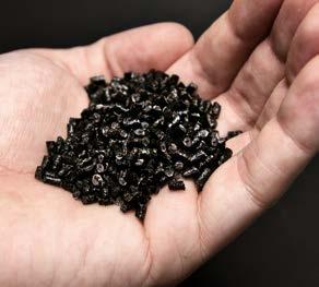 Výsledkem aplikovaného výzkumu uspokojujícího tyto požadavky jsou nově vyvinuté materiály na bázi polypropylenových matric obsahujících přírodní