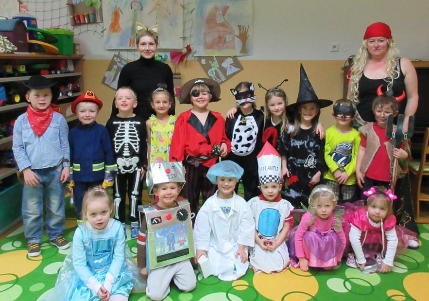 Ve středu 25. ledna 2017 absolvovaly děti ze školky a žáci 1. až 5. ročníku poslední lekci plavání v bazénu v Ústí nad Orlicí.