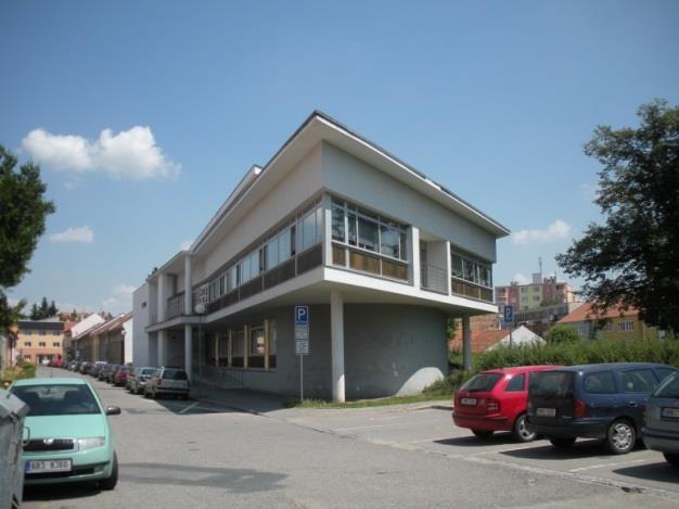 VÝROČNÍ ZPRÁVA 2016 2005 první Zahradní party se