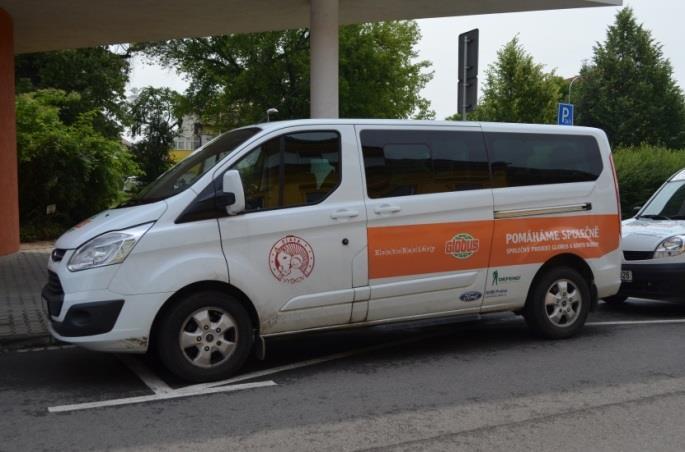 nový sociální automobil od Konta BARIÉRY; 2009 - oslavy 15.
