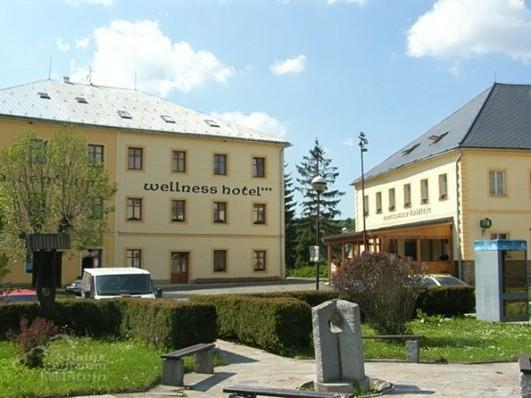EXKURZE DO JESENÍKŮ Průběh akce: Společné setkání výrobců a poskytovatelů služeb TERMÍN: 12.6.