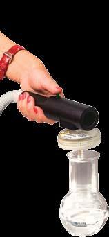 Thanks to IWA OO cartriges and installed UV lamp, device allow the customer to obtain high purity water of the highest quality