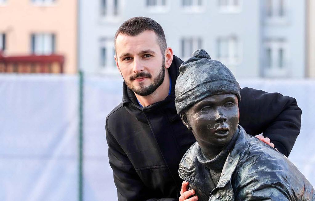CIZINEC TEXT: ŠTĚPÁN ŠIMŮNEK FOTO: PAVEL JIŘÍK ST.