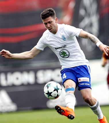 Dukla Praha ze sedmi venkovních zápasů pouze jeden vyhrála (v Karviné 2:0), dalších šest prohrála (v Teplicích 2:5, Příbrami 0:4, Ostravě 0:2, na Spartě 0:2, v Olomouci 0:1, na Slavii 1:4) s celkovým