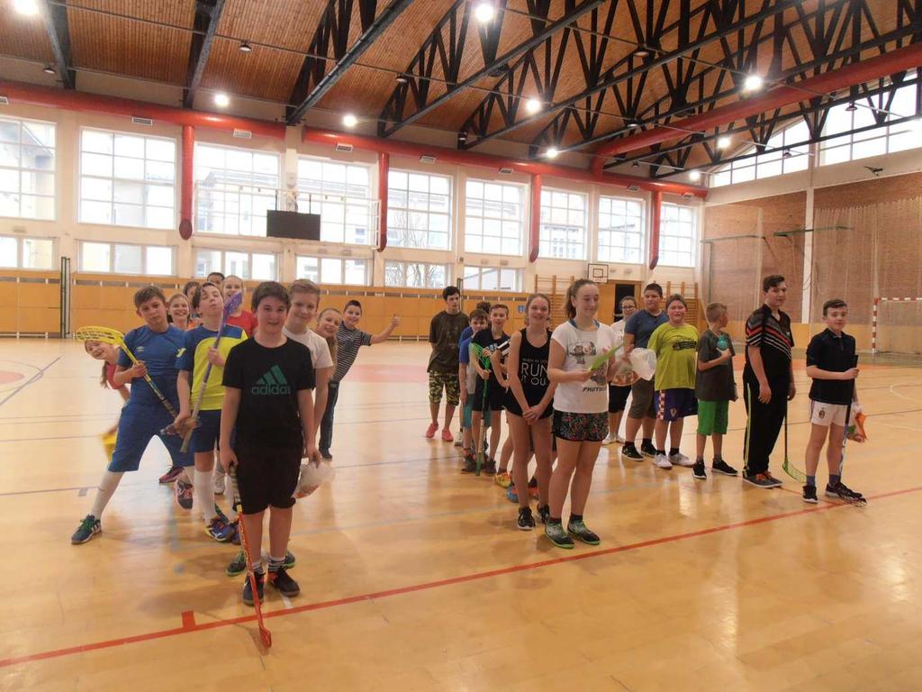 A standardní a latinskoamerické tance 5. A sport - karate, atletika 7. C přírodopis, biologie 7. C Anglický jazyk, tělesná výchova fotbal 7. C tělesná výchova - házená 7. C tělesná výchova - judo 8.