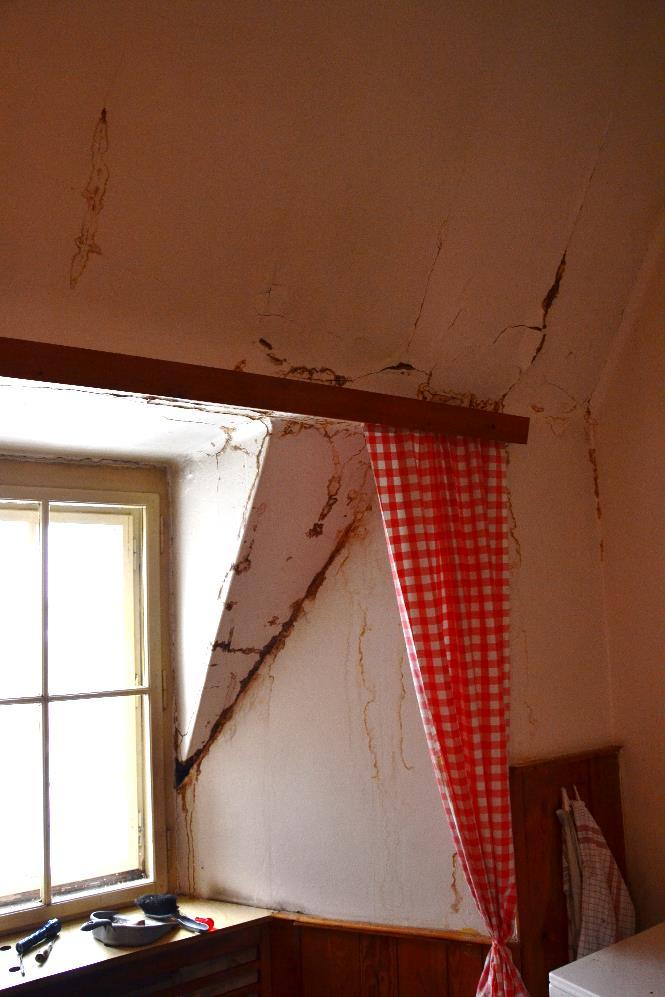 mansardy Detail omítky na izolačních