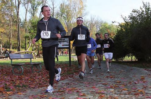 U jarního maratonu je možné přípravné závody naplánovat takto: Postupné zvyšování počtu tréninků v týdnu. Prodloužení délky jednotlivých tréninků.