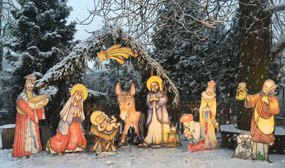Jarmark - Adventní jarmark s doprovodným programem, na kterém byly připraveny rukodělné workshopy pro malé i velké.