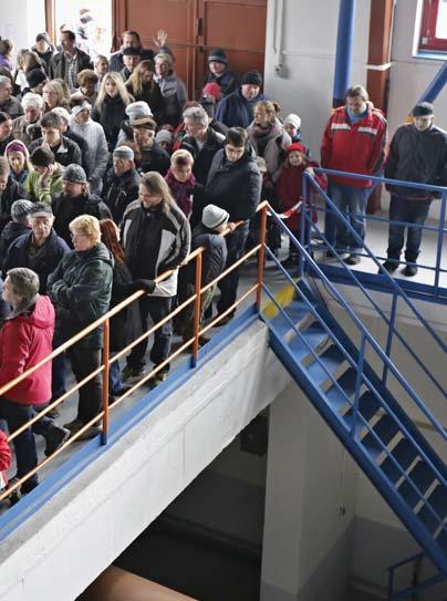 OSVĚTA A VZDĚLÁVÁNÍ Společnost stále seznamuje širokou veřejnost s náročností procesů úpravy, distribuce pitné vody a v neposlední