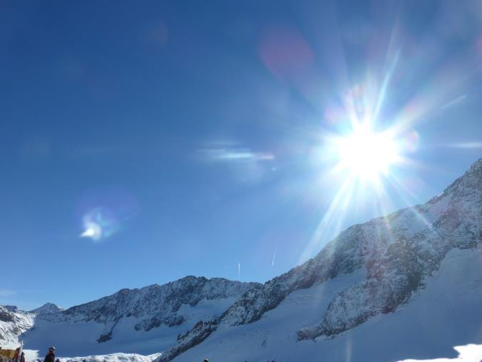 PLÁN NA ÚNOR DATUM ČAS AKCE 2.2. Pololetní prázdniny 5.2. 9.15 Karneval v Ice aréně Letňany 9:15, od školy v 8:30 viz mail 7.2. 11.45 Interaktivní pořad Stroj času / 5ab v hudebně 7.2. 9.30 0.