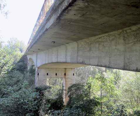 STAVEBNÍ KONSTRUKCE STRUCTURES REKONŠTRUKCIA MOSTA ZLATNÉ EV. Č. 18-264 NA CESTE I/18 RECONSTRUCTION OF THE ZLATNÉ BRIDGE ID NO.