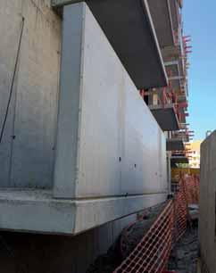 monolithic railing to precast balcony slab Obr.