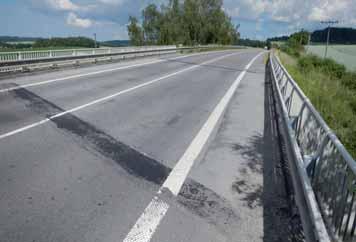 PORUCHY BETONOVÝCH KONSTRUKCÍ FAILED CONCRETE 2a 2b Obr.