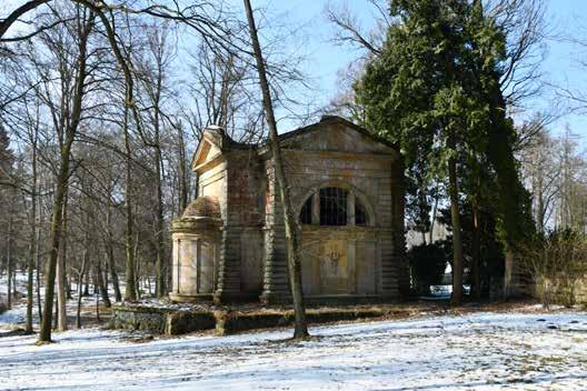 Po odsunu německého obyvatelstva nebyla hrobka využívána, chátrala a byla zničena vandaly.