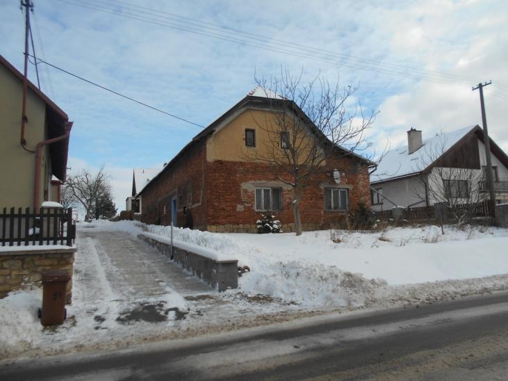 Znalecký posudek číslo 212/2/2017 o ceně nemovitých věcí parcela č. st. 52/1 součástí je stavba č. p. 23, parcela č. 129/1, vše v katastrálním území Lány u Litomyšle, v obci Litomyšl.