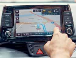 Apple CarPlay je registrovanou ochrannou známkou společnosti Apple Inc.