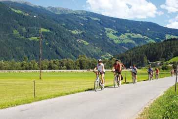 Ke koupání doporučujeme nejteplejší alpské jezero Mondsee. SOLNOHRADSKÁ JEZERA 19CA109 Termíny: 25. 5., 10. 8. DOSPĚLÝ DÍTĚ DO 15 LET 910 Kč 850 Kč Kola: silniční a trekingová.
