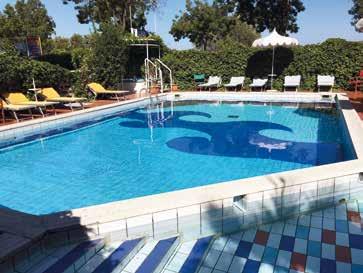 Lido di Jesolo Itálie HOTEL PORTOFINO *** HOTEL PRESIDENT *** Poloha: v centrální části Lido di Jesola, blízko Piazza Mazzini, 150 m od pláže.