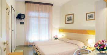 Lido di Jesolo Itálie HOTEL VIANELLO *** HOTEL VERDI *** VE SPOLUPRÁCI S CK AMICO TRAVEL Dítě do 7 let ZDARMA!