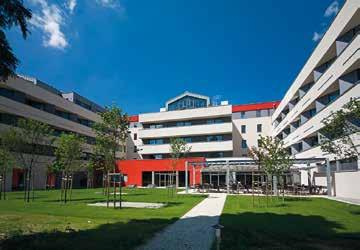THERMAL HOTEL BALANCE **** Relaxační pobyty s dopravou Nový, moderní hotel, který má vlastní termální lázně s neomezeným vstupem, krytá část lázní nabízí plavecký bazén 28 C, léčebný bazén 38 C,