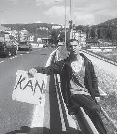 Králický zpravodaj 5/2017-18 čtvrtek 15. ve 20:00 hod SKOKAN (komedie ČR) Je začátek léta. Skokan byl zrovna propuštěn z vězení.