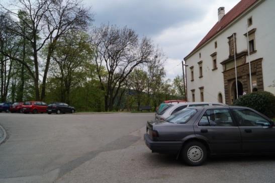 exteriéru veřejnosti přístupný.