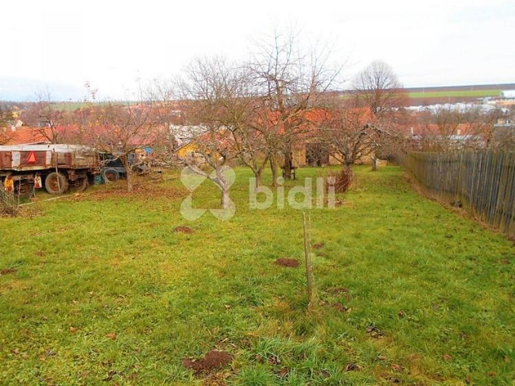 Záznam o prodeji srovnávané nemovitosti č. 2 1. Identifikace Prodej, Pozemek, 1100 m 2, Otaslavice, okres Prostějov Celková cena: 350.000 Kč Adresa: Otaslavice, okres Prostějov 2.