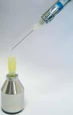 ANESTEZIE 39 Stojánek na jehly Ocelový stojánek na jehly pro karpulová anestetika. Použitelný také s injekčními jehlami typu Luer.