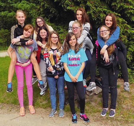 Celkové umístění bylo pro naši školu potěšující, dívky se umístily na 6. místě z deseti zúčastněných škol. Chlapcům jen o kousek utekly stupně vítězů, umístili se na 4.