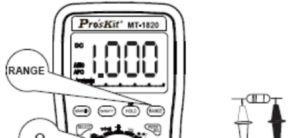 600µA ±(1,5%+10d) 0,1µA 6000µA 1µA 60mA 10µA 600mA 100µA 6A ±(2,0%+10d) 1mA 10A 10mA Max. vstupní proud: 10 A (méně než 15 sekund).